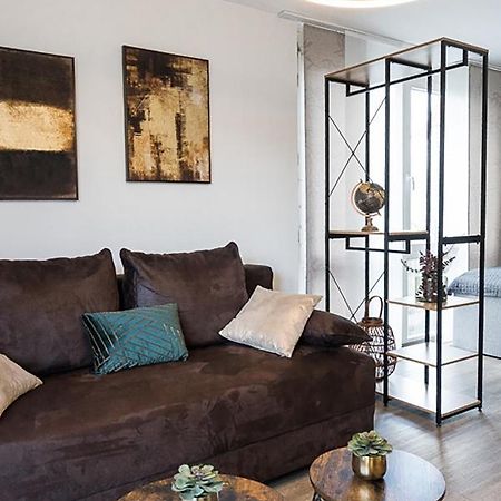 Stylisches Apartment Im Herzen Von Dresden + Parkplatz + Netflix + Self Check-In Eksteriør bilde
